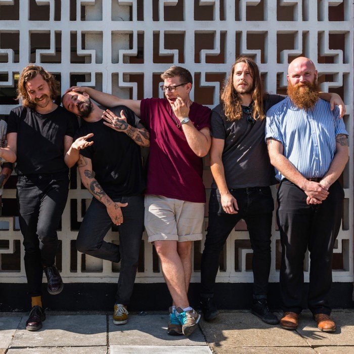 IDLES
