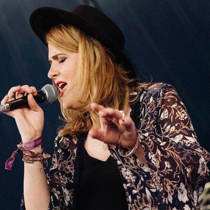 Elles Bailey