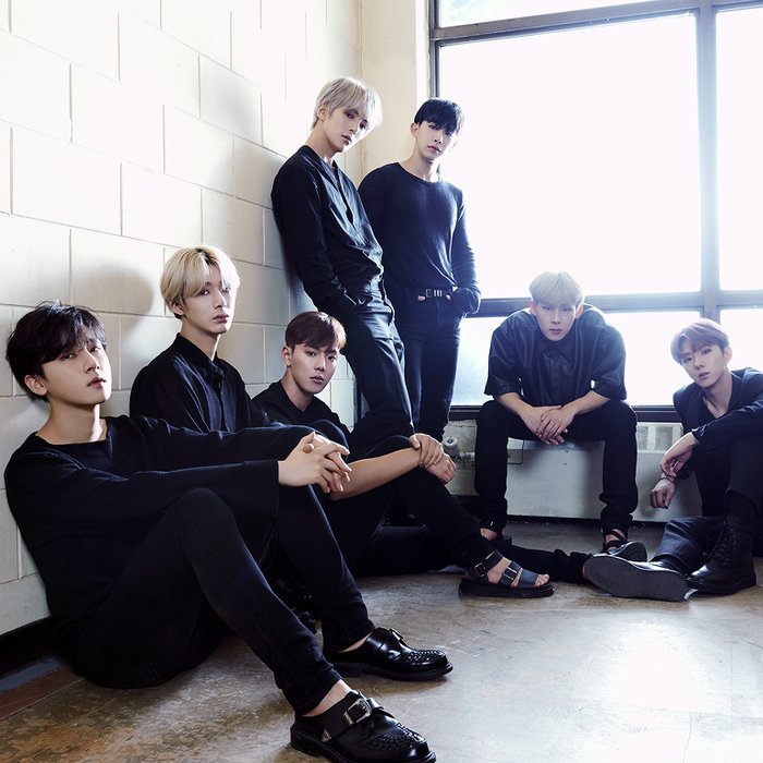 MONSTA X