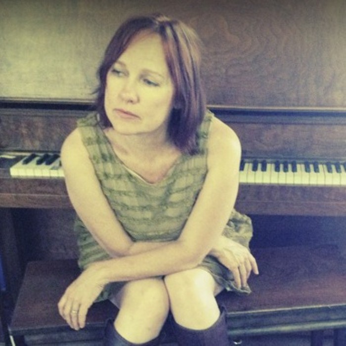 Iris DeMent