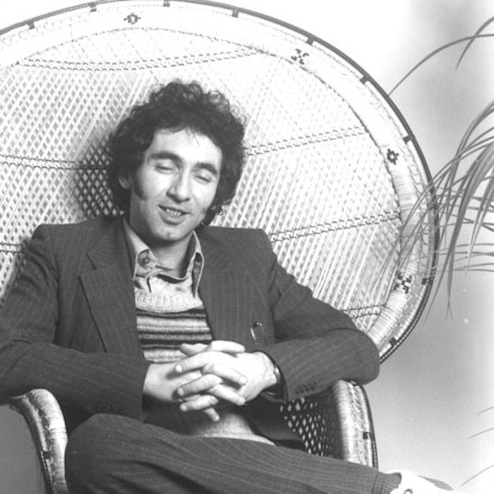 Jona Lewie