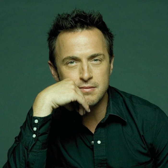 Colin James