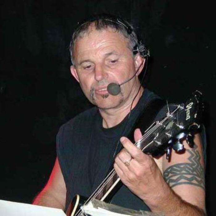 Chris Knox