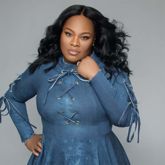 Tasha Cobbs Leonard