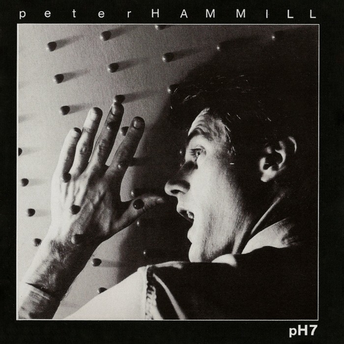 pH7