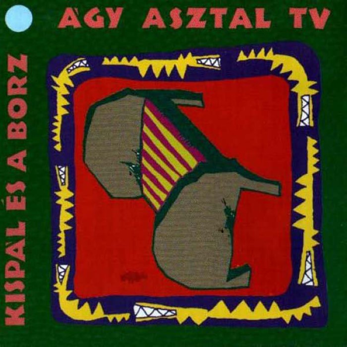 Ágy asztal tévé
