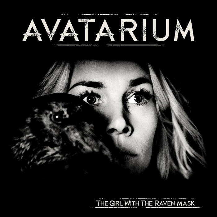The Girl With the Raven Mask