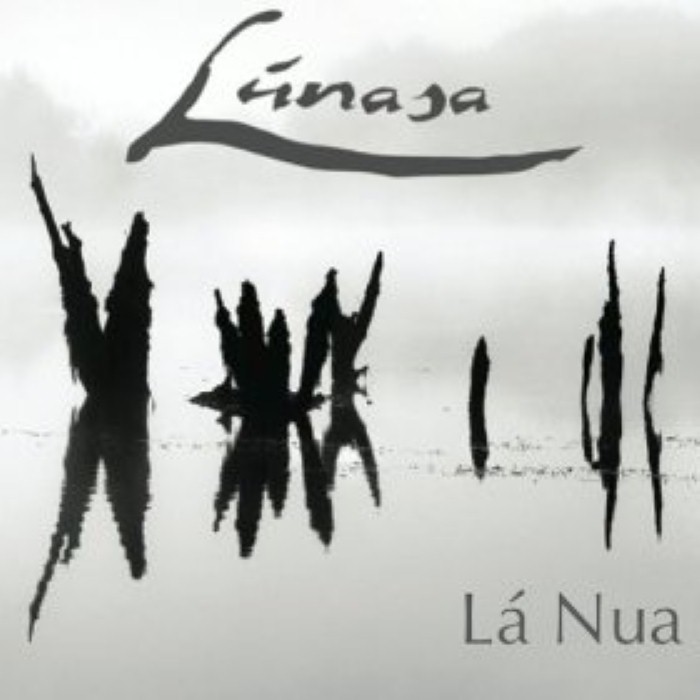 Lá Nua