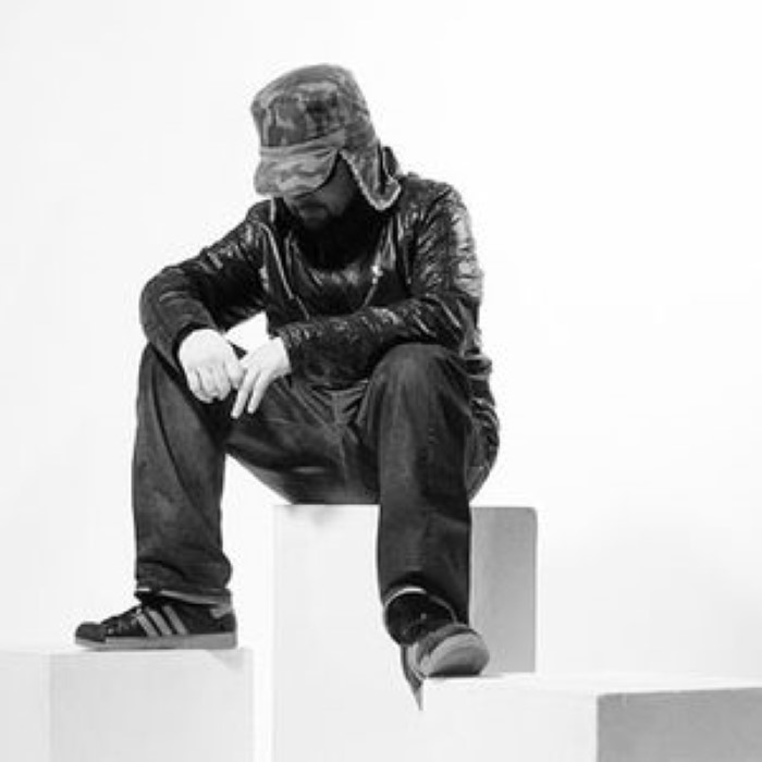 2010-09-09: Mary Anne's Send Off Show: Burial & Kode9 Mix