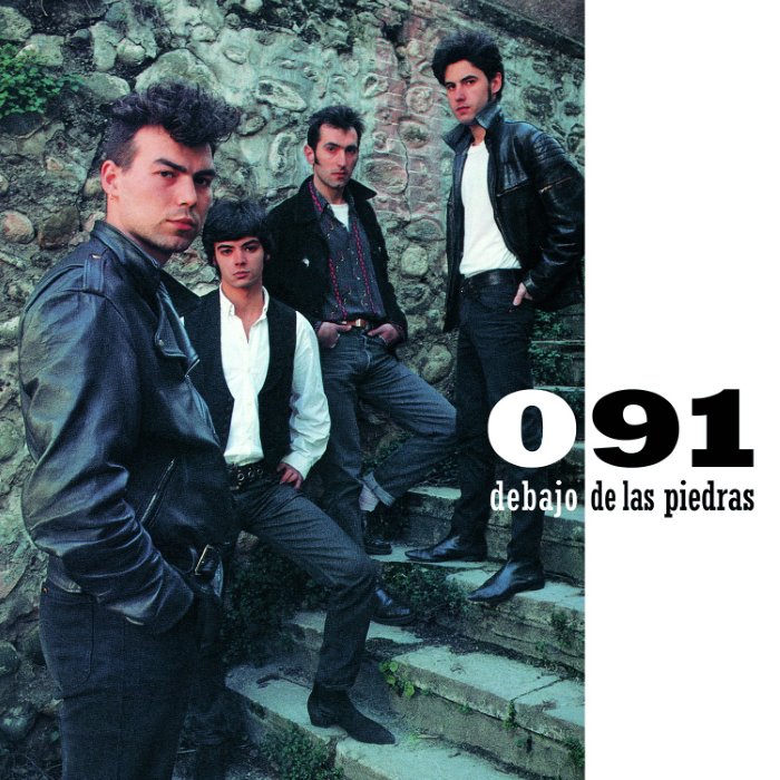 Debajo de las piedras